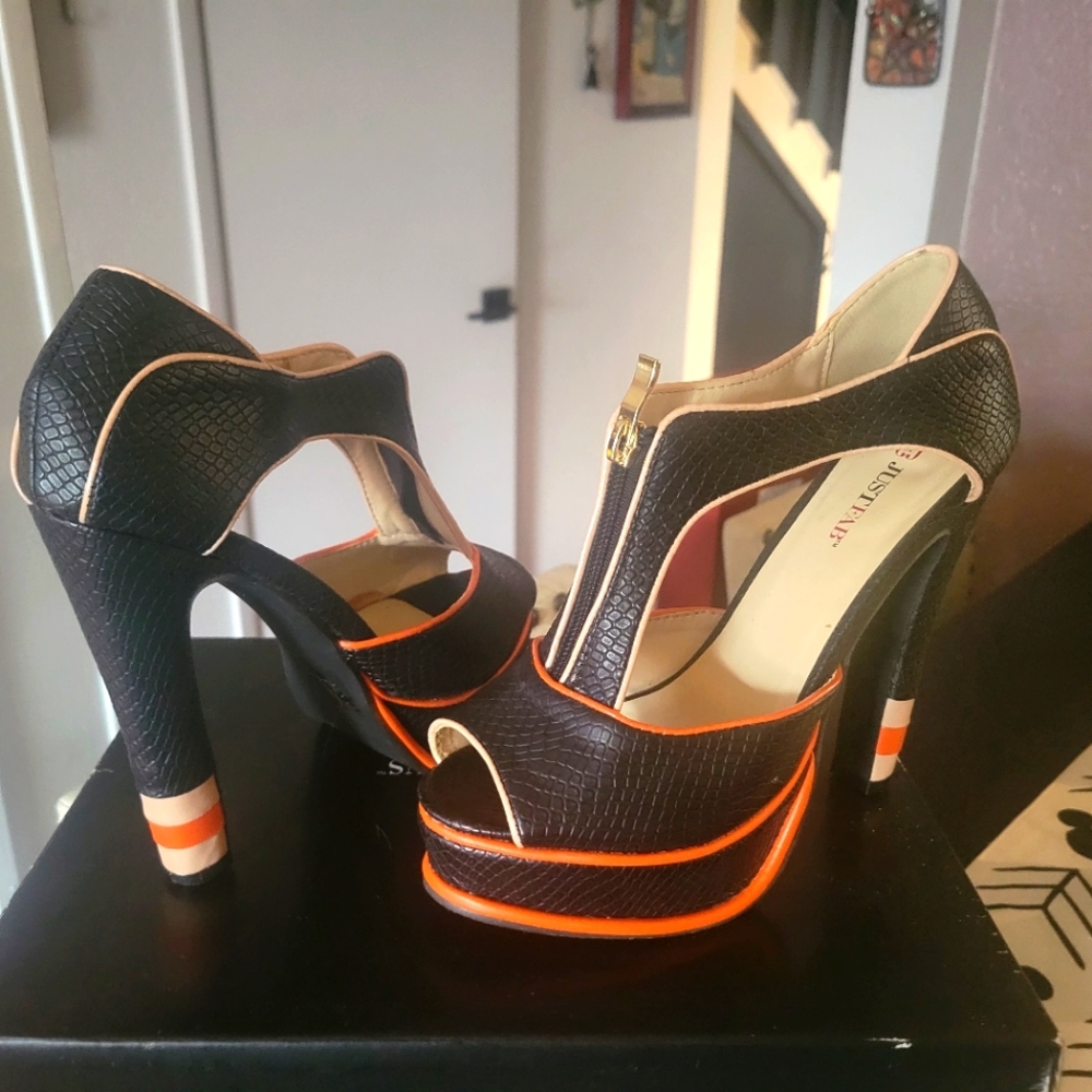 Platform heels